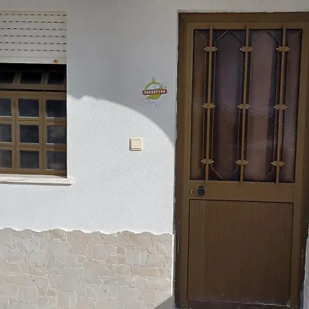 Swordfish Cliff * Peniche